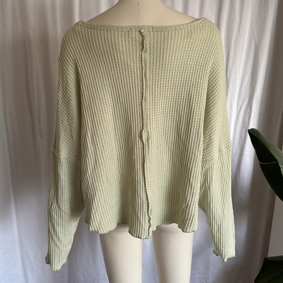 NWT! Charlotte Avery Waffle Knit Long Sleeve in Light Green - Picture 5 of 5